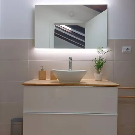 아파트 Loving My 1 - Deliziosa Mansarda In Centro *