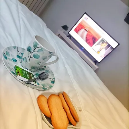 Loving My 1 - Deliziosa Mansarda In Centro شقة